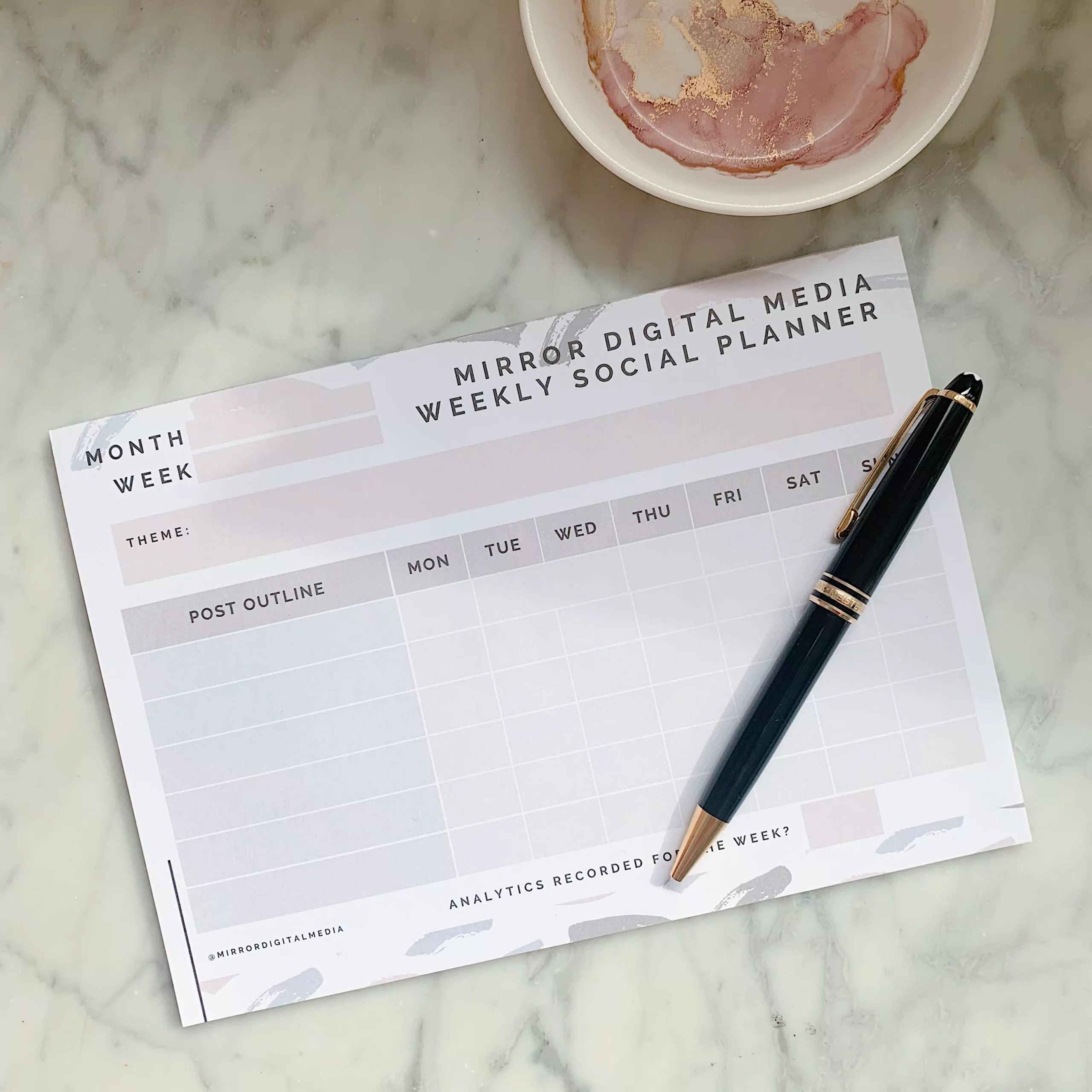 Notepad - Social Media Planner
